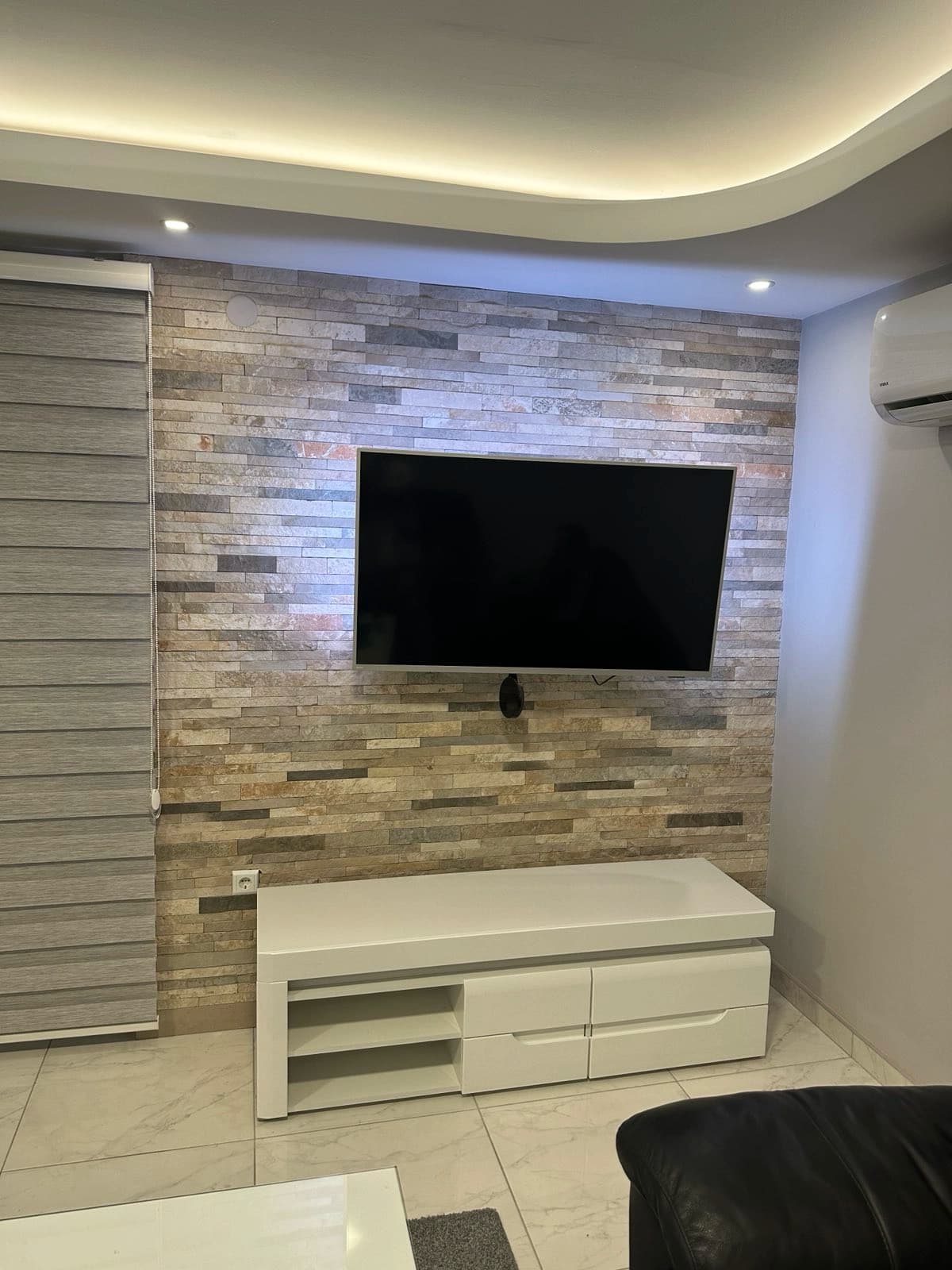 Dekorativni bilećki kamen slika